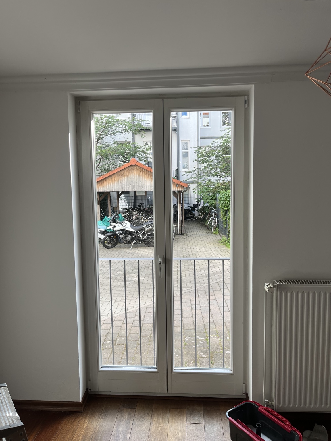 Reinigungsarbeit Kurti Reinigung